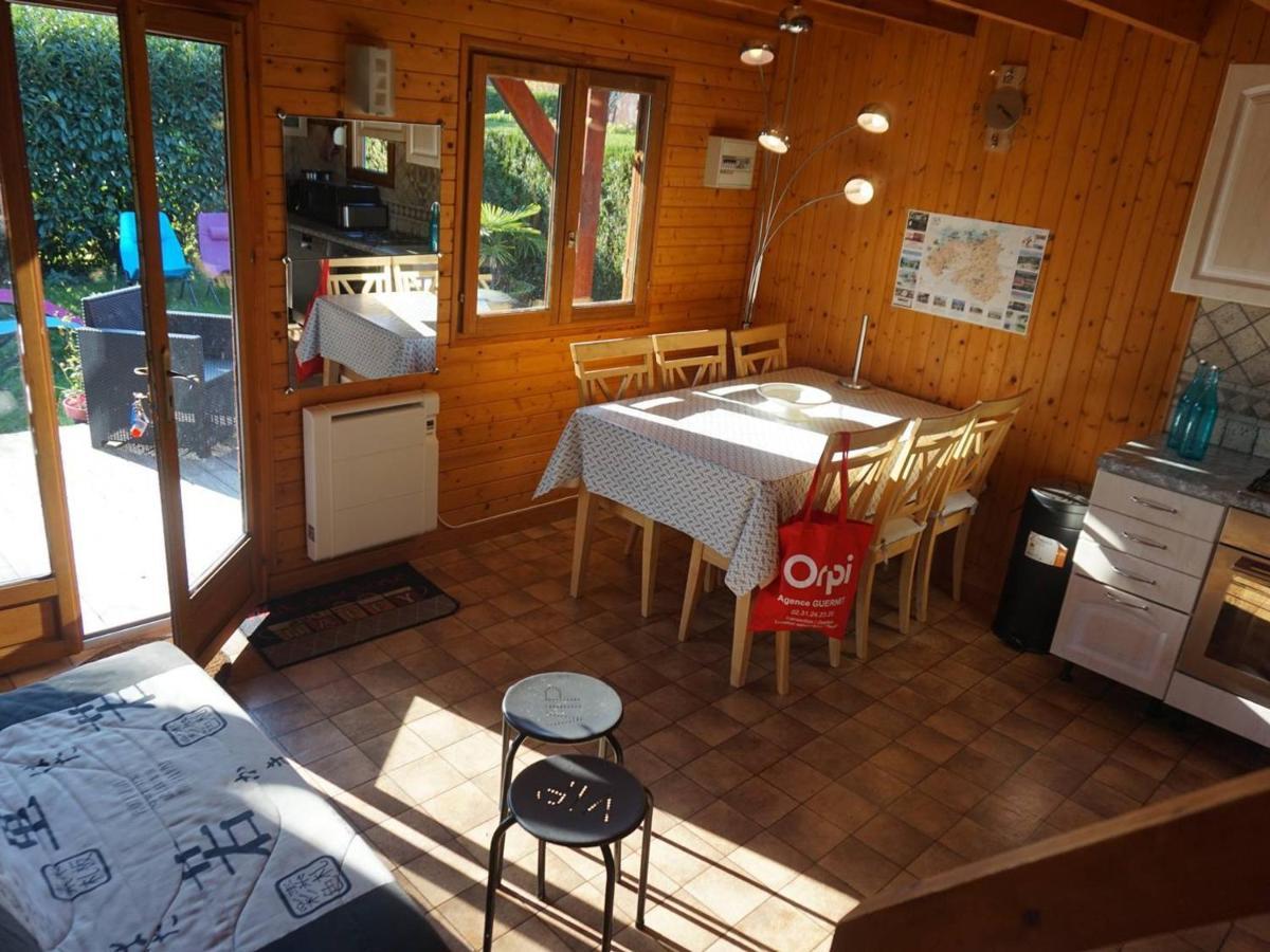 Chalet Avec Piscine Chauffee, Tennis Et Jardin Clos, A 1700M De La Plage De Cabourg - Fr-1-465-22 Exterior photo
